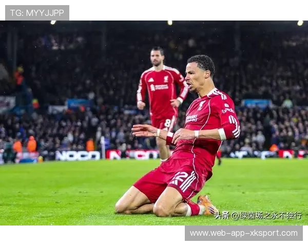 利物浦萨拉赫反越位单刀射门完成绝杀，红军英雄再度挺身而出