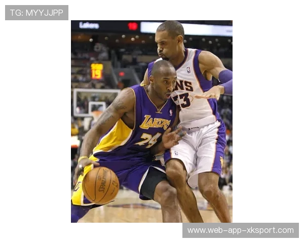 菲尼克斯太阳关键时刻,凯文杜兰特稳稳取分