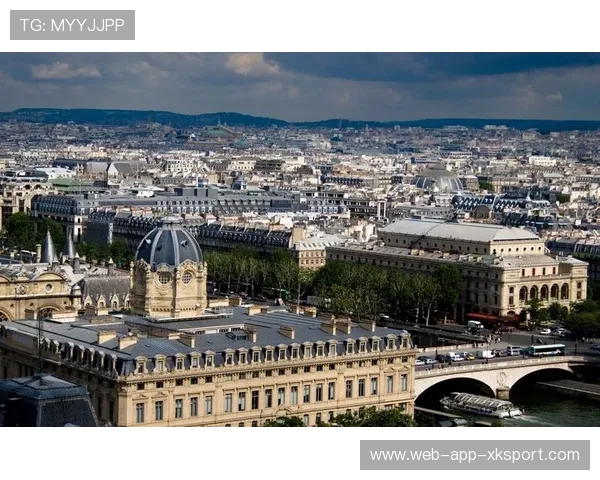 巴黎整体推进形成强力压迫：城市叙事下的机会与挑战