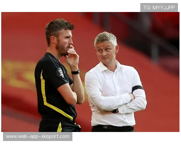 曼联迎战热刺，卡里克带队豪取三分